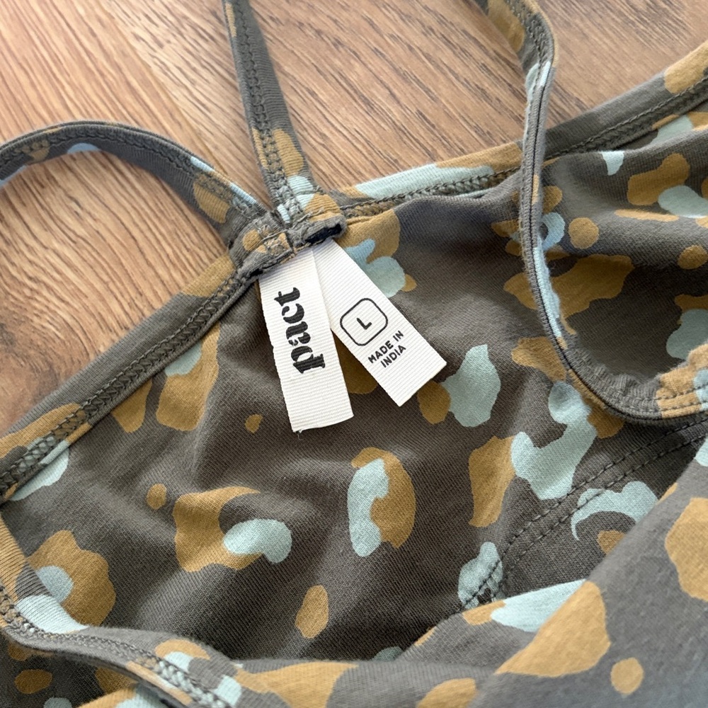 Pact Organic Fit & Flare Midi Dress Leopard Print Green - Picture 2 of 8